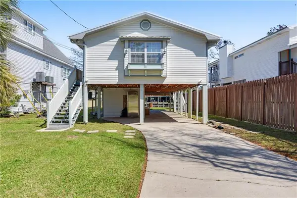 15016 Choctaw Drive, Kiln, MS 39556