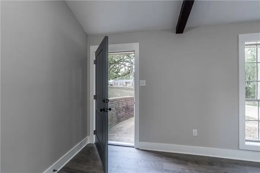 8425 Fairway Drive, Pineville, LA 71360 - #3