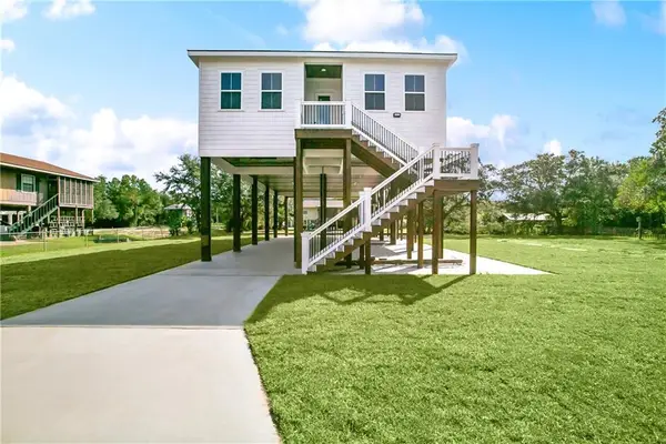 37 Good Drive, Bay St Louis, MS 39520