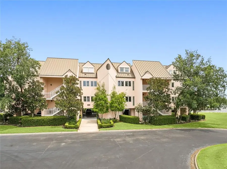 303 Mariners Island Boulevard #303, Mandeville, LA 70448 - #3