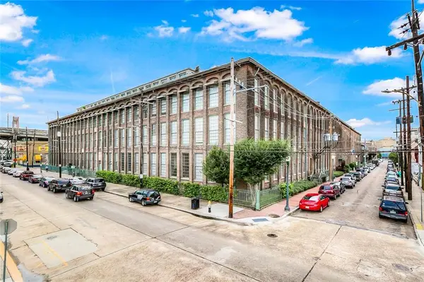 920 Poeyfarre Street #132, New Orleans, LA 70130