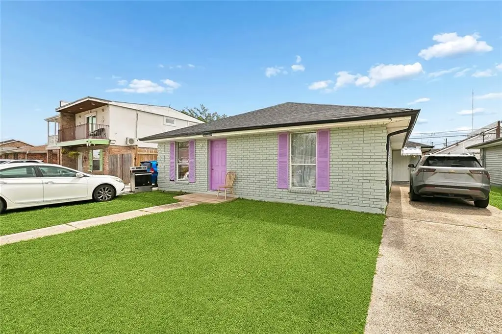 3625-27 Shangri La Drive, Chalmette, LA 70043 - #1