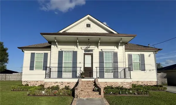 2917 Volpe Drive, Chalmette, LA 70043