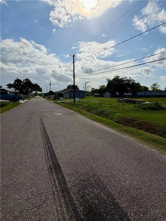 144 St. Charles Place Street, Hahnville, LA 70057 - #1