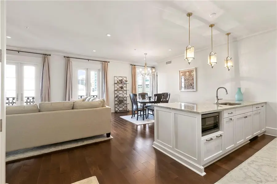 700 Magazine Street #402, New Orleans, LA 70130 - #3