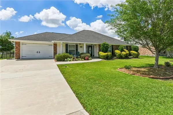 3516 Lake Lynn Drive, Gretna, LA 70056