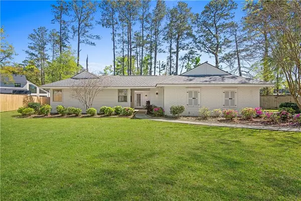 101 Pecaniere Place, Mandeville, LA 70471