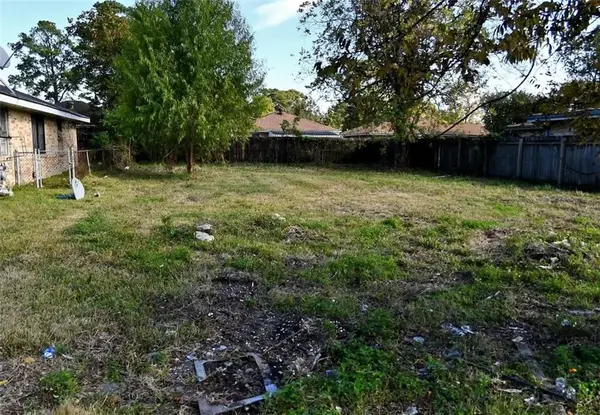 1220 Flanders Street, New Orleans, LA 70114