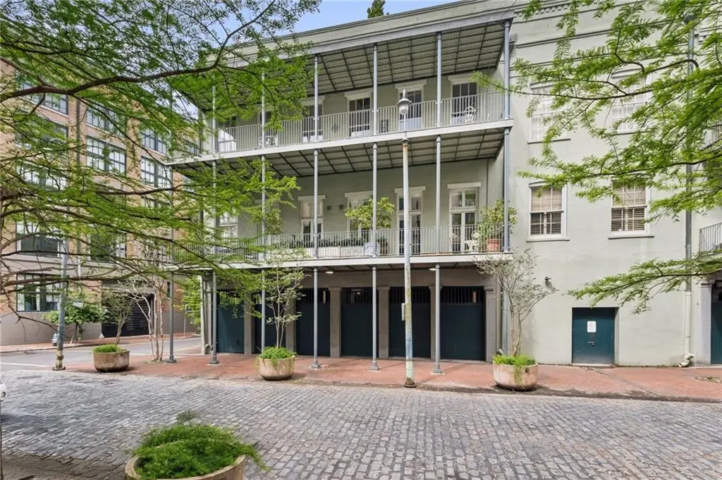 225 Girod Street #302, New Orleans, LA 70130 - #1