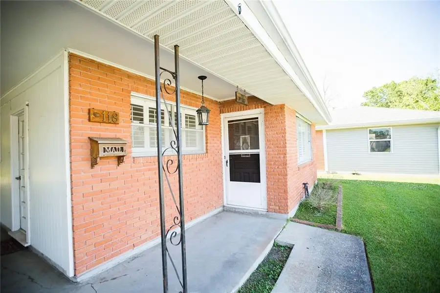 118 Ravey Street, Belle Chasse, LA 70037 - #3