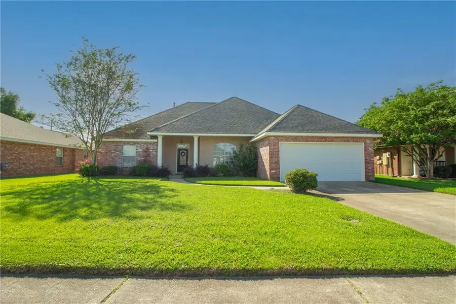 300 Oak Point Drive, La Place, LA 70068 - #2