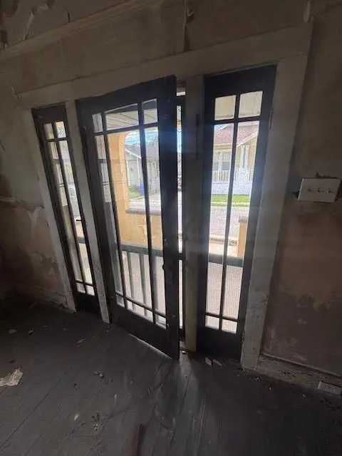 3229 31 Vincennes Place, New Orleans, LA 70112 - #2