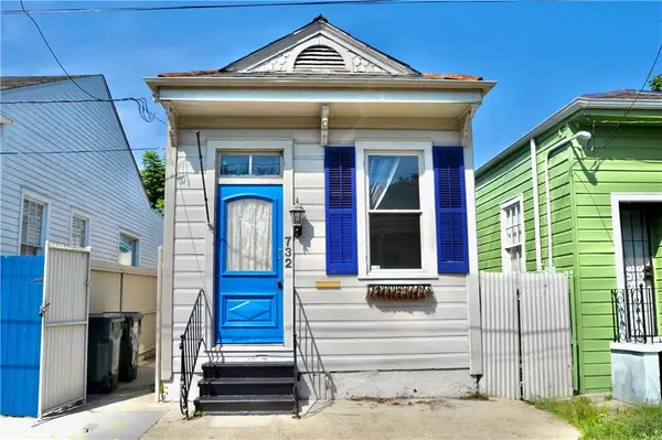 732 Pleasant Street, New Orleans, LA 70115