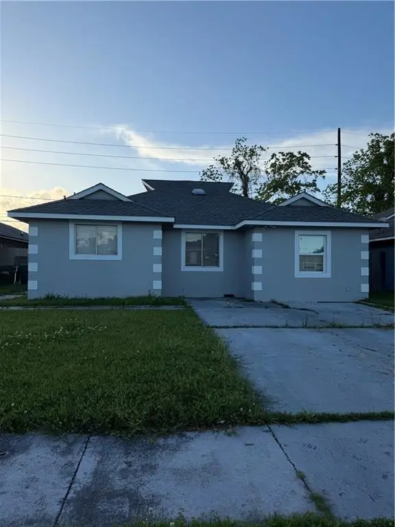 2541 Virginian Colony Avenue, La Place, LA 70068
