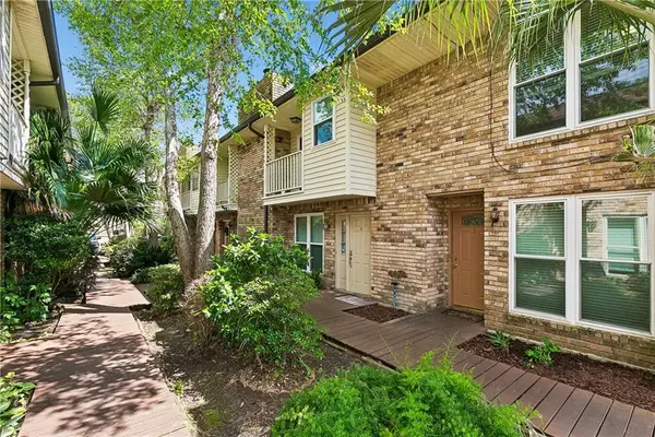 1012 St. Julien Drive #16, Kenner, LA 70065