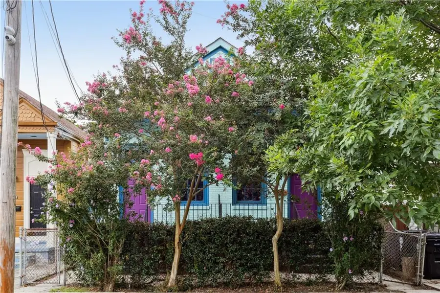 2113 15 Fourth Street, New Orleans, LA 70113 - #2