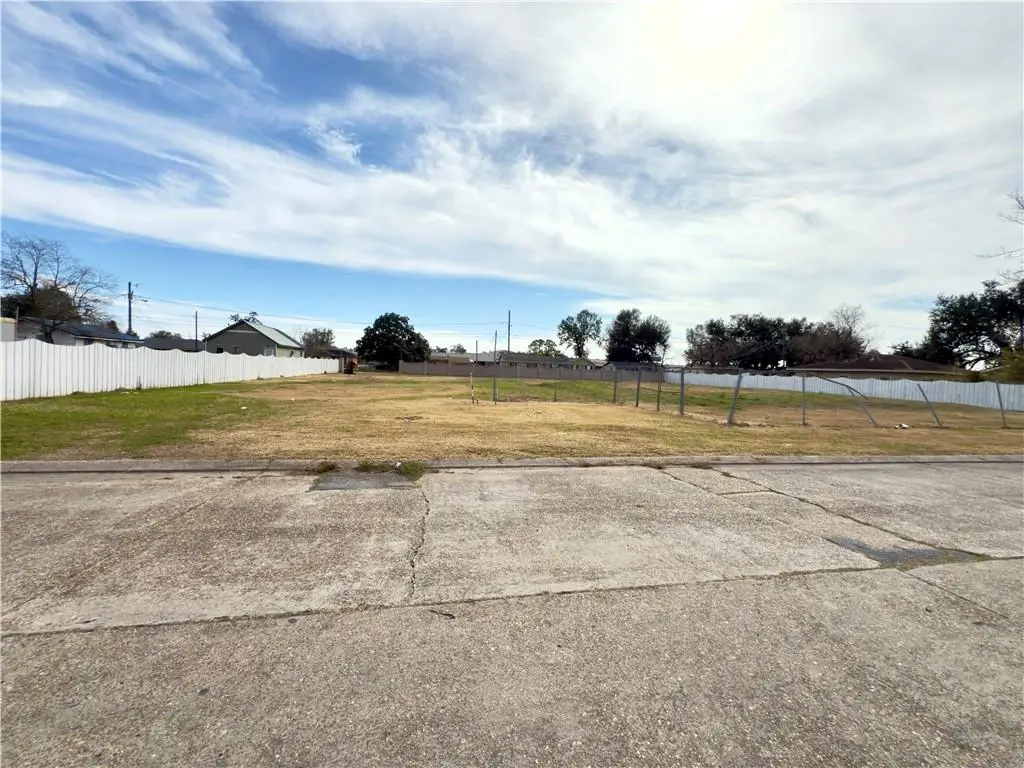 114 Mary Ann Avenue, Houma, LA 70363 - #1