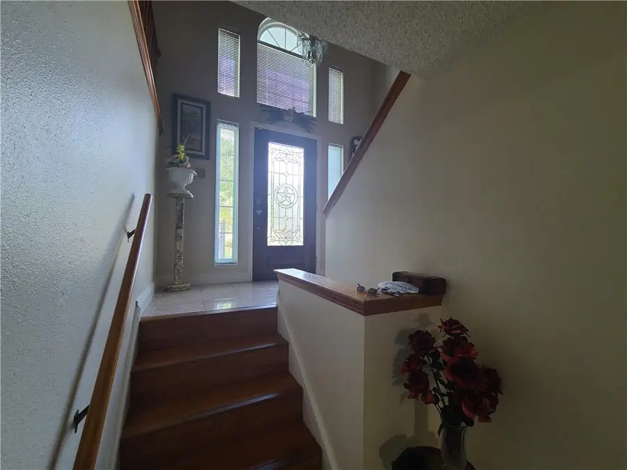 344 Southwood Drive, Gretna, LA 70056 - #2