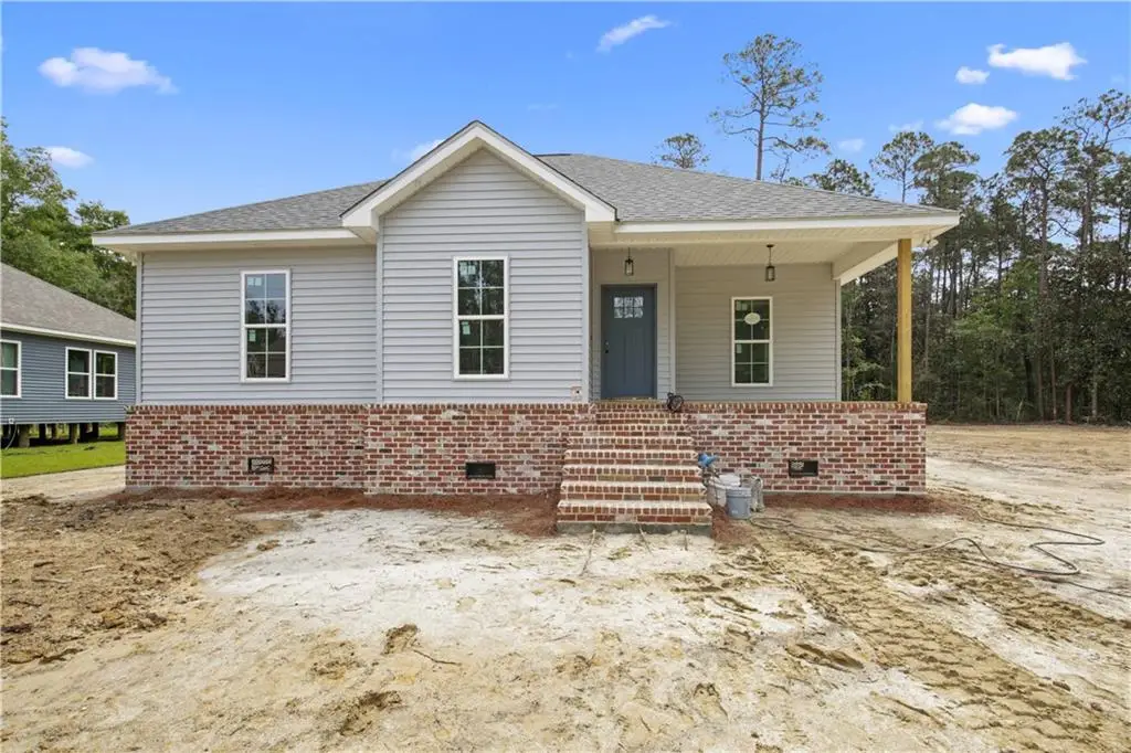 61058 N Mill Road, Lacombe, LA 70445 - #1