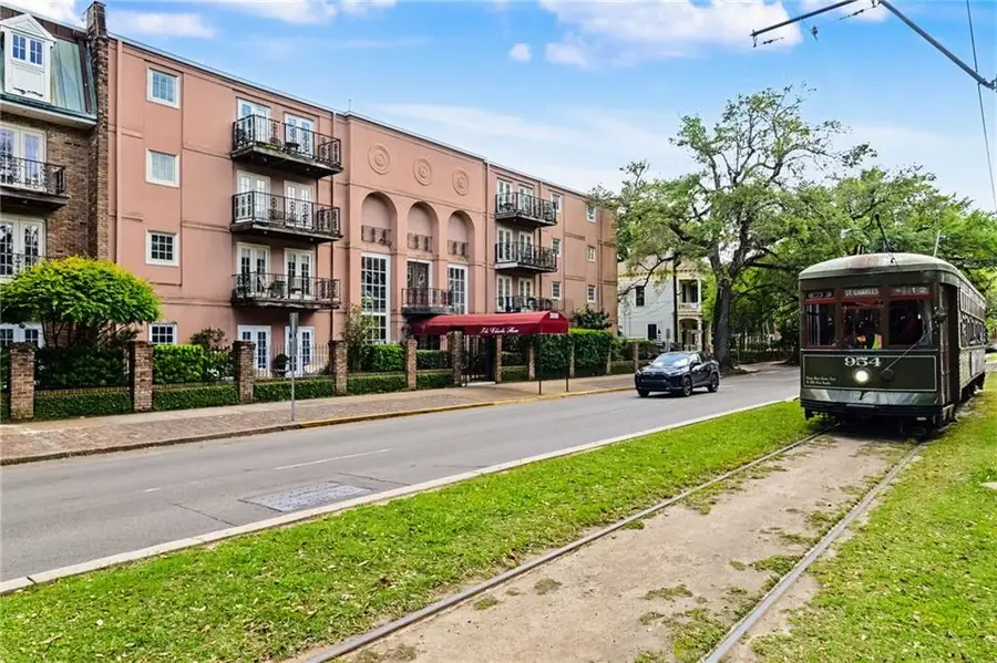 3000 St Charles Avenue #105, New Orleans, LA 70115 - #2