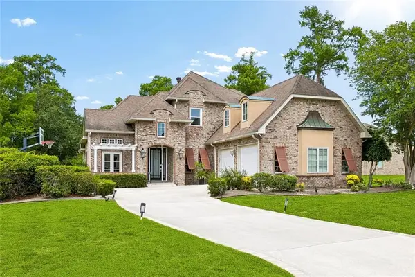 14 Oak Hills Lane, New Orleans, LA 70131