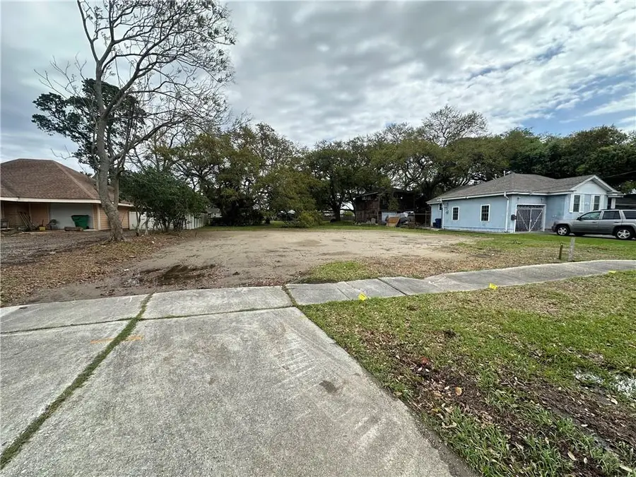 65 Willow Drive, Gretna, LA 70053 - #2