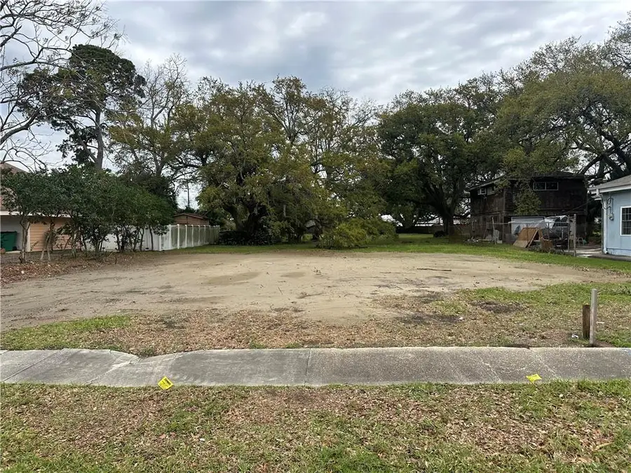 65 Willow Drive, Gretna, LA 70053 - #3