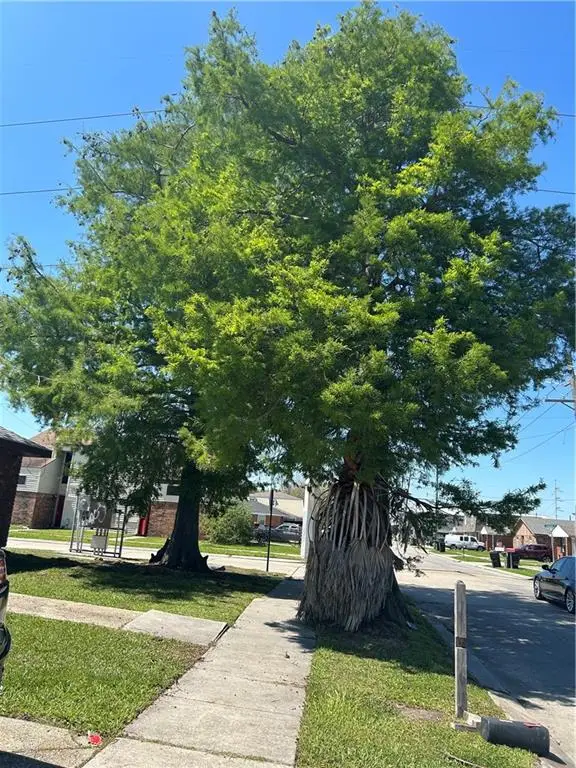 400 E Liberaux & Laplace Street, Chalmette, LA 70043 - #3