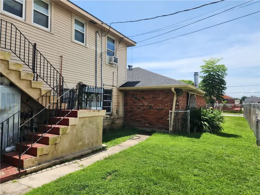 4635 Allen Street, New Orleans, LA 70122 - #3