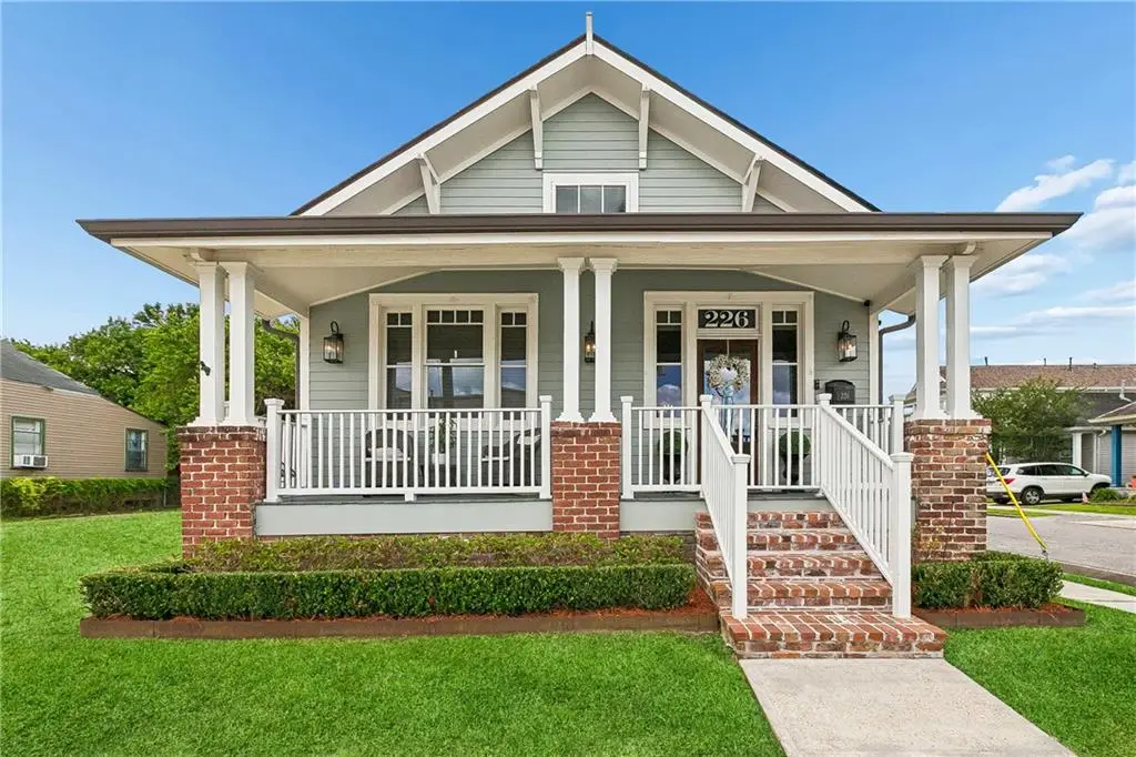 226 1st Street, Gretna, LA 70053 - #1