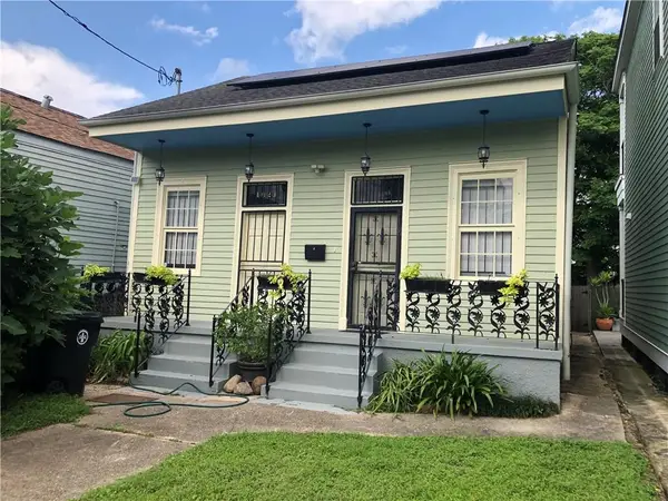 1421 Mandeville Street, New Orleans, LA 70117