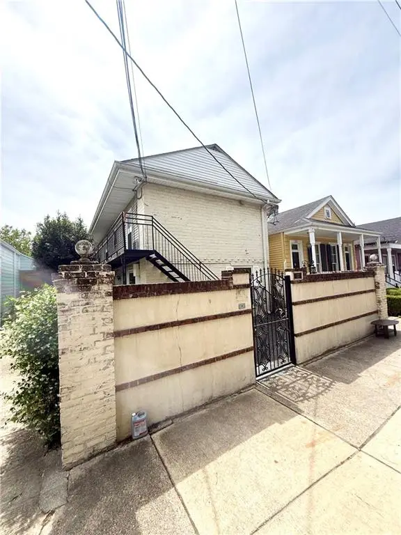257 Cherokee Street #2, New Orleans, LA 70118
