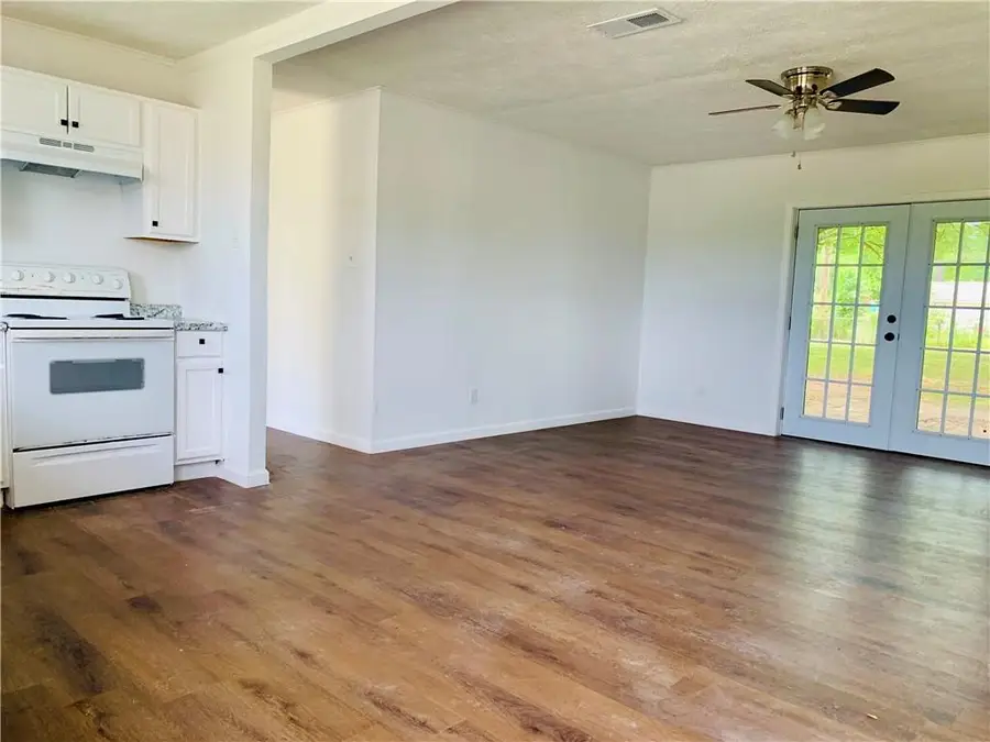 6004 Noel Street, Alexandria, LA 71302 - #3