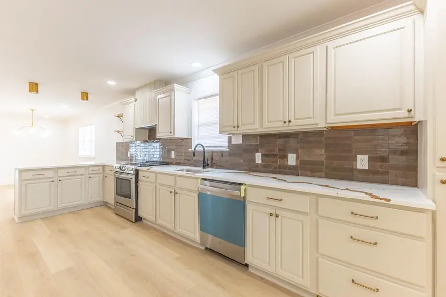 2053 Mandolin Street, New Orleans, LA 70122 - #3