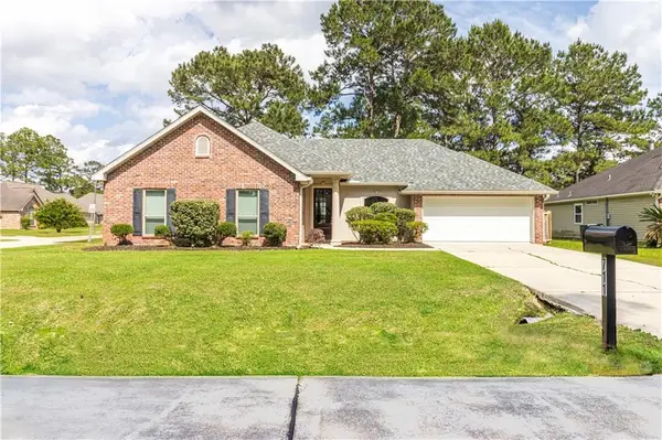711 Lionel Court, Abita Springs, LA 70420