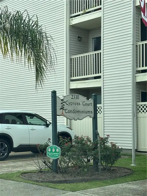2330 Edenborn Avenue #225, Metairie, LA 70001