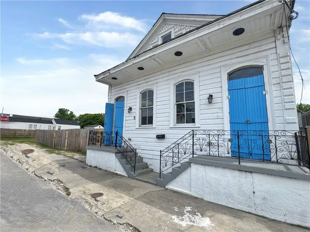 1533 Arts Street, New Orleans, LA 70117 - #1