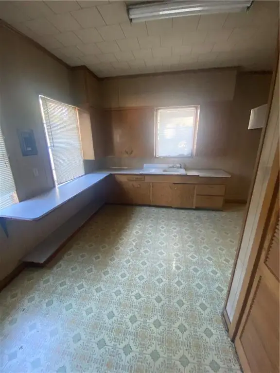 1933 Orchard Street, Alexandria, LA 71301 - #3