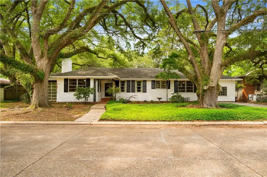 506 Hillcrest Drive, Alexandria, LA 71301 - #3