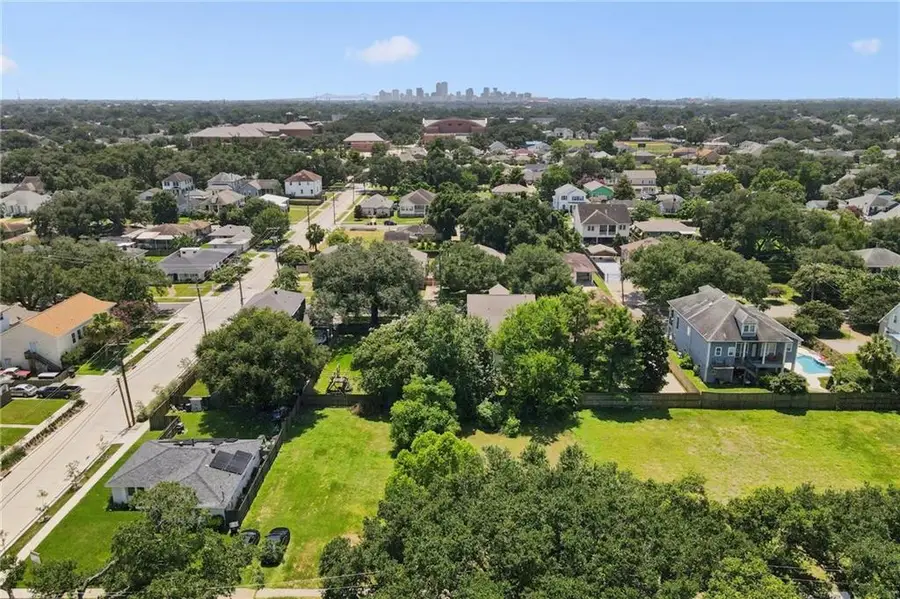 1488 Madrid Street, New Orleans, LA 70122 - #3