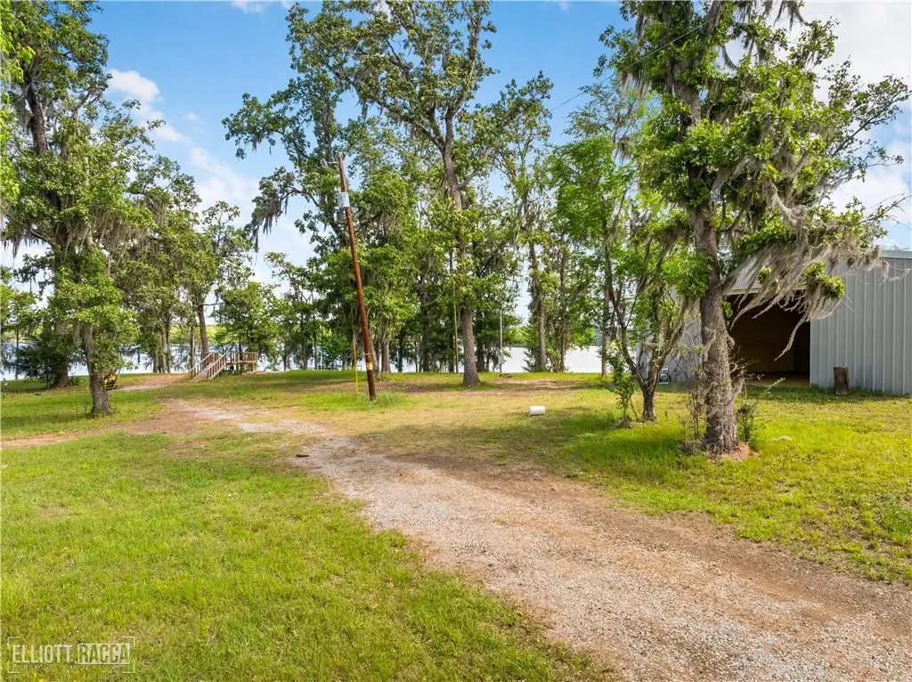 1050 Paradise Point, Montgomery, LA 71454 - #1