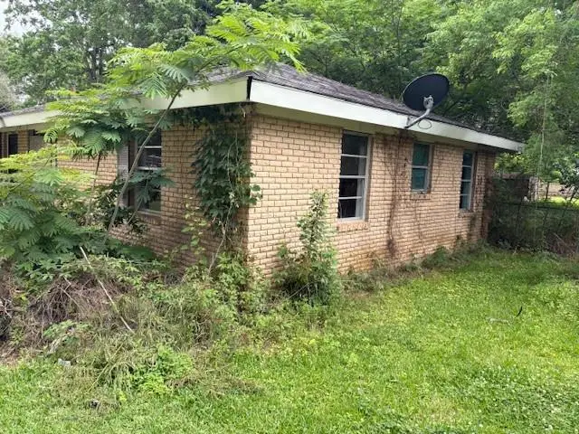 5003 Donald Drive, Alexandria, LA 71302 - #2
