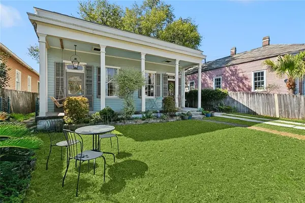 521 Elmira Avenue, New Orleans, LA 70114