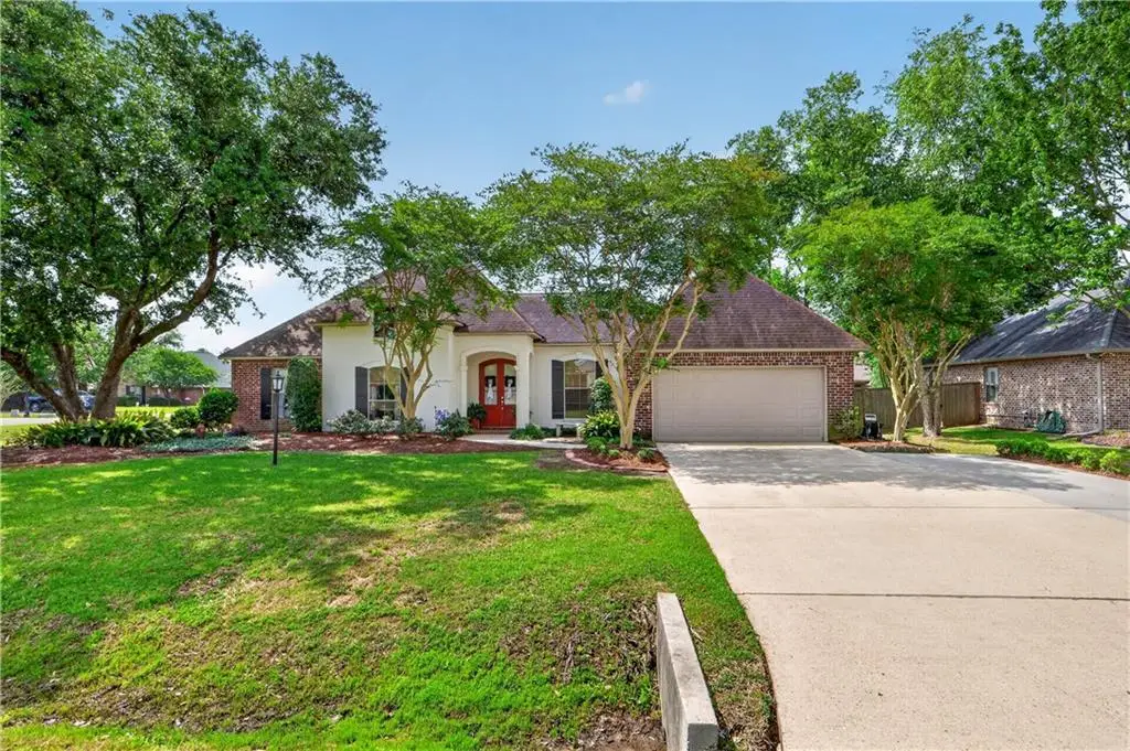 3200 Range Court, Mandeville, LA 70448 - #1