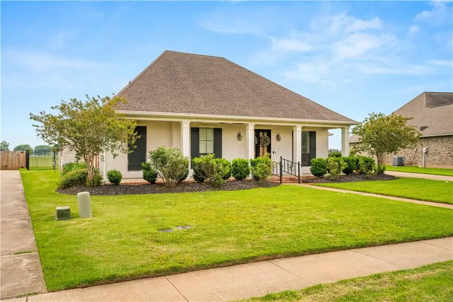 335 Links Drive, Alexandria, LA 71303 - #2