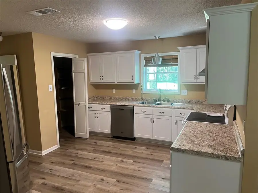 30196 Dresden Drive, Lacombe, LA 70445 - #2