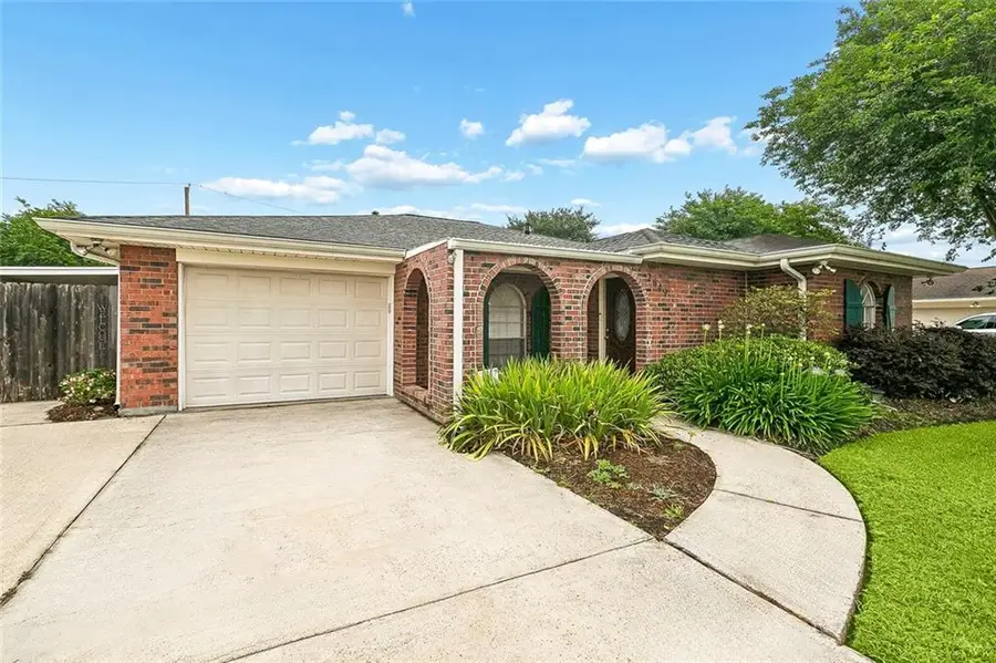 2649 Vulcan Street, Harvey, LA 70058 - #2