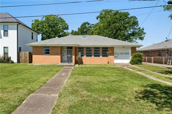 1606 Severn Avenue, Metairie, LA 70001