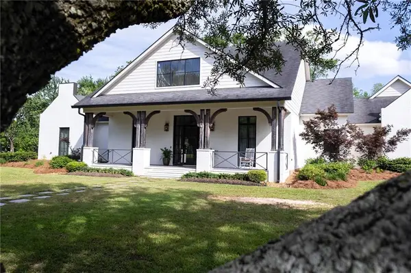3825 Rue Left Bank, Alexandria, LA 71303