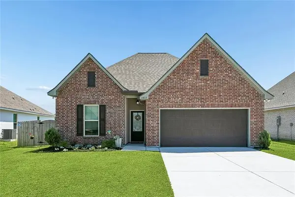 1433 Zachery Court, Covington, LA 70435